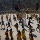 Illustration for article titled Dissecting The Secrets Inside The New Game Of Thrones Season 5 Trailer